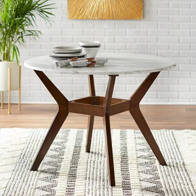 Carson Carrington Tornio 42-inch Round Dining Table